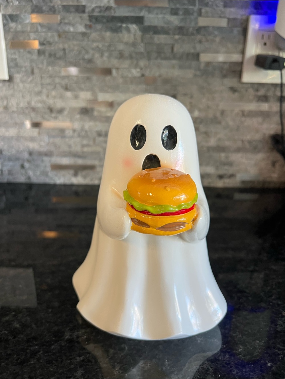SO CUTE!! Halloween GHOST Holding CHEESEBURGER